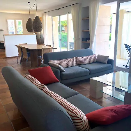 Zapa Villa Sant Lluis